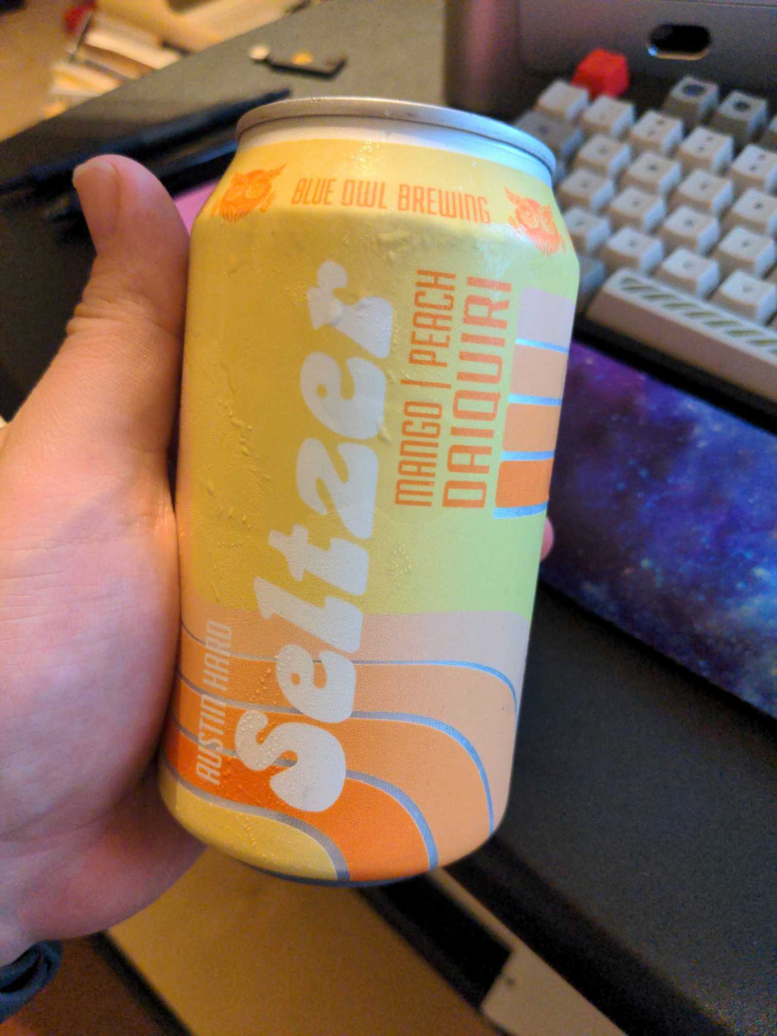 Austin Hard Seltzer Peach & Mango Daiquiri