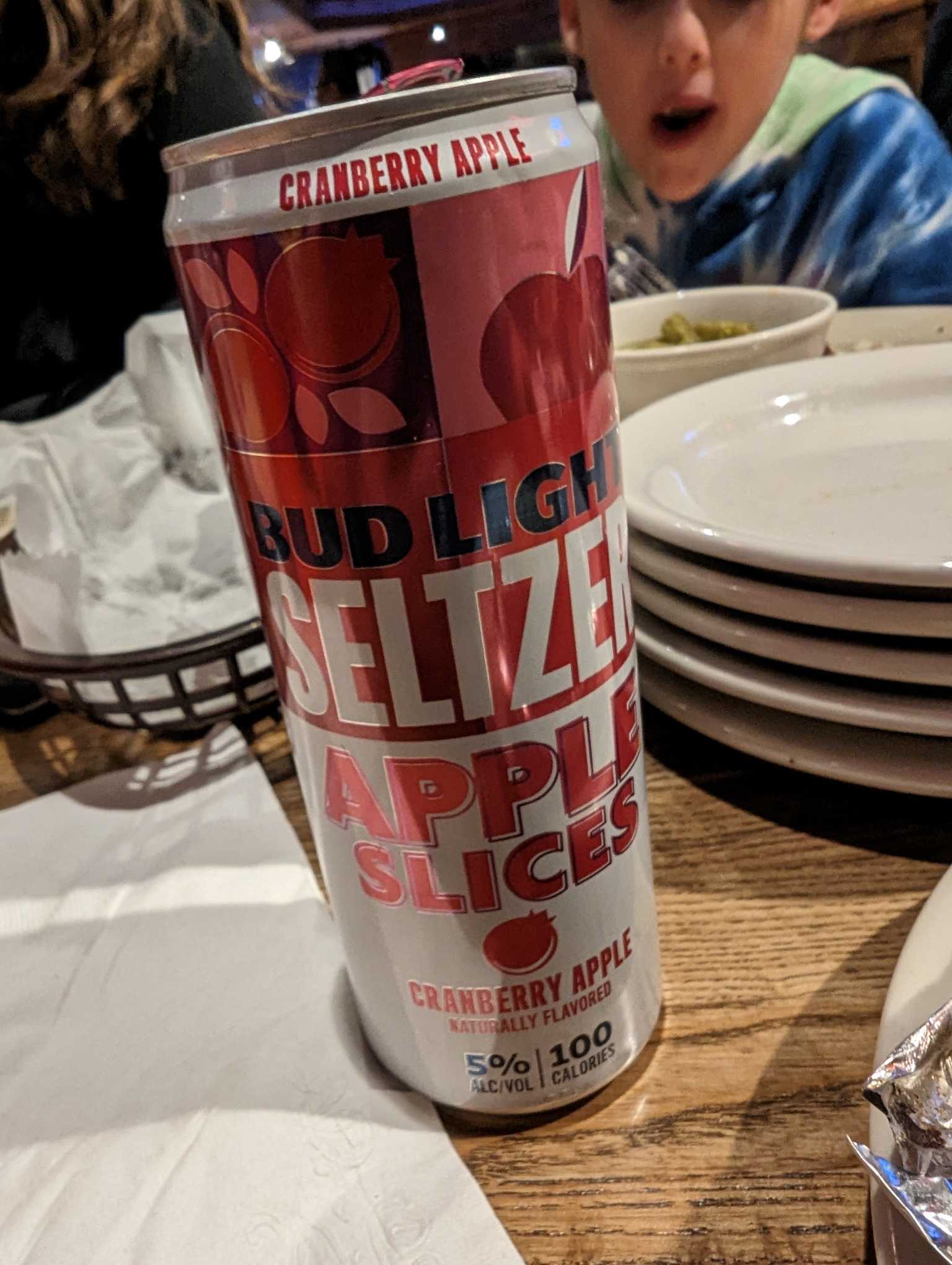 Bud Light Seltzer Apple Slices: Cranberry Apple